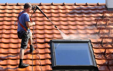 roof cleaning Farmbridge End, Essex